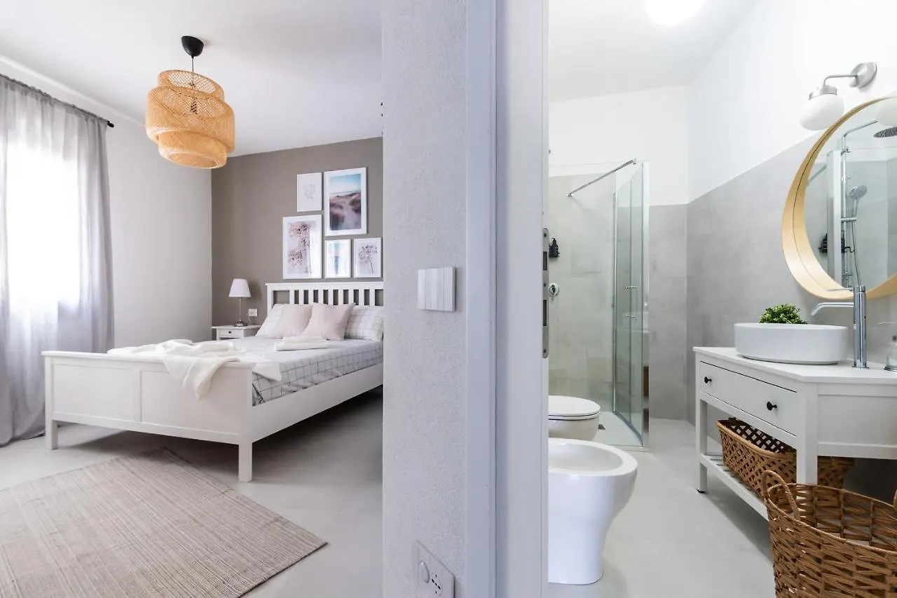Tortora Bed And Breakfast Galtelli 0*,